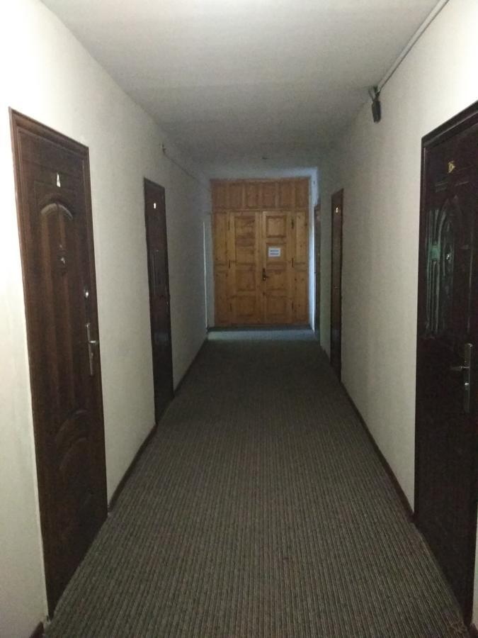 Hotel Удеч Zhidachov Exterior foto